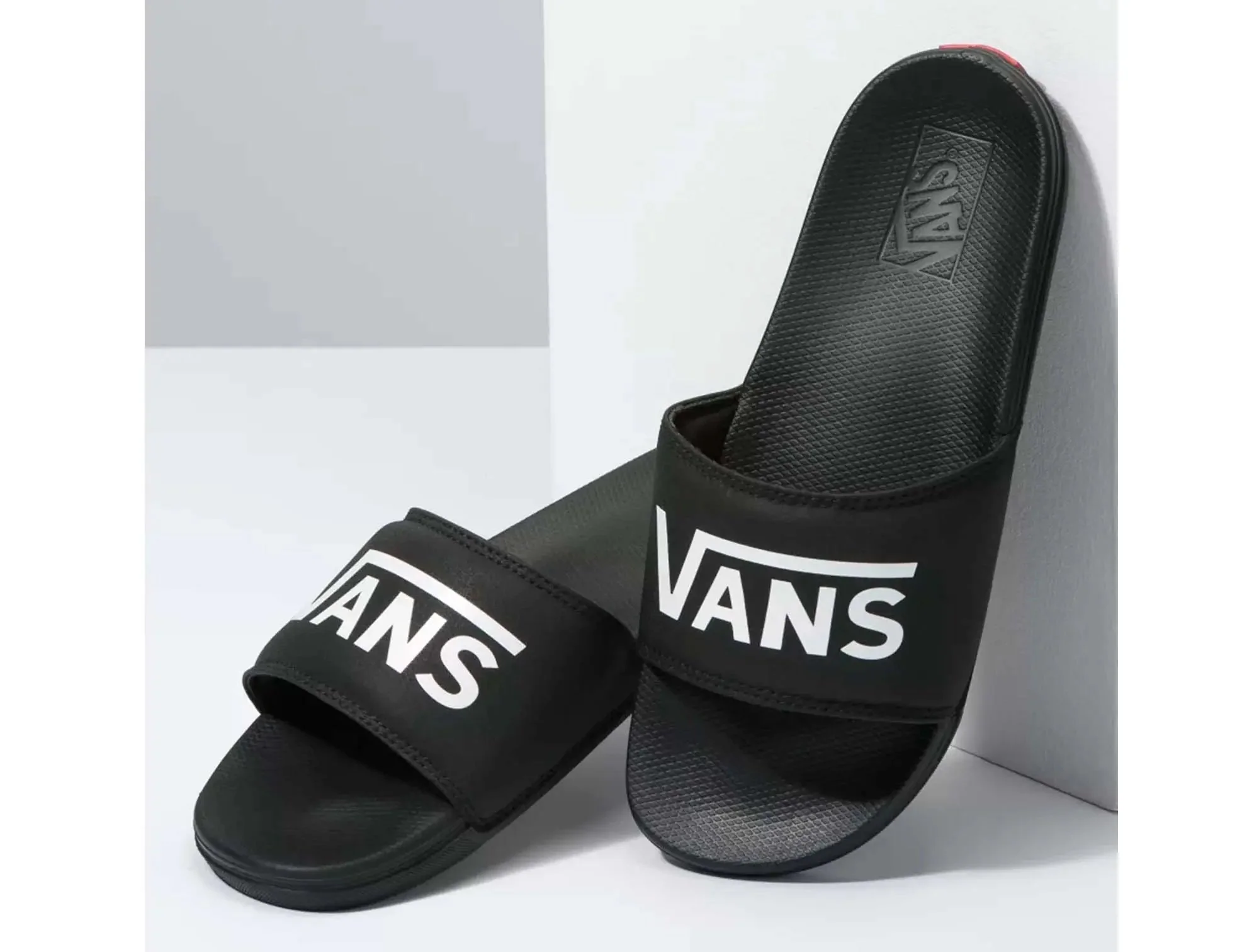 Sandalia Vans Slide Unisex Negro - Image 6
