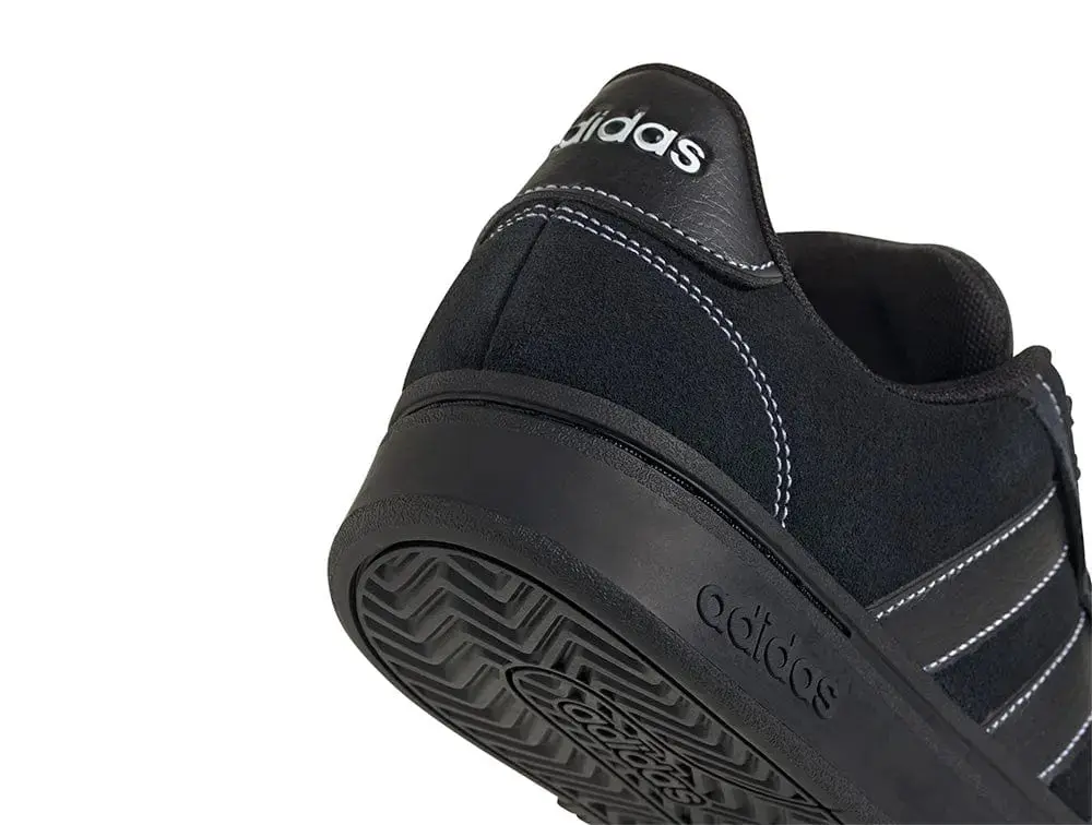 Zapatilla Adidas Grand Court Alpha 00S Hombre Mono Negro - Image 5