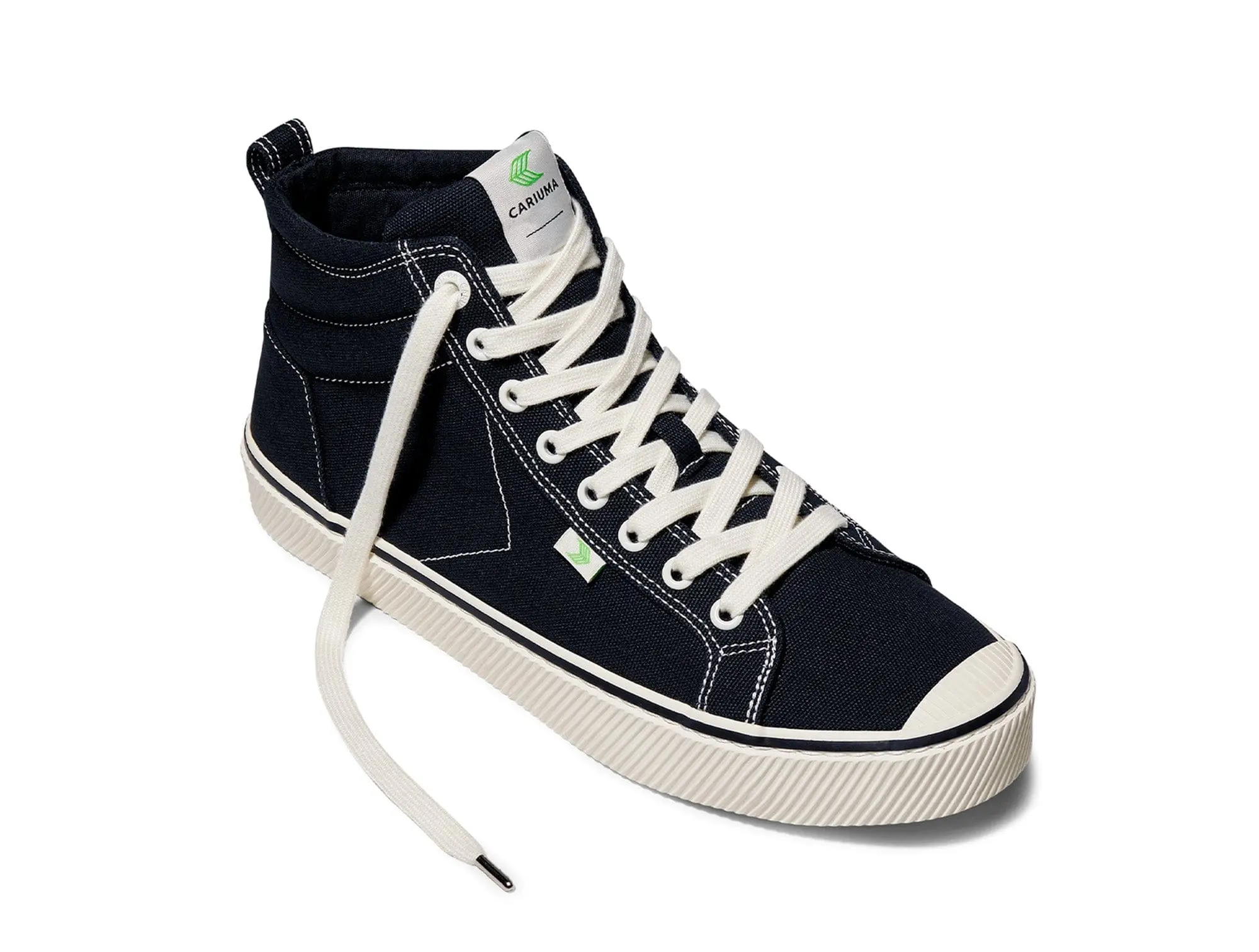 Zapatilla Cariuma Oca Hi Mujer Negro - Image 2