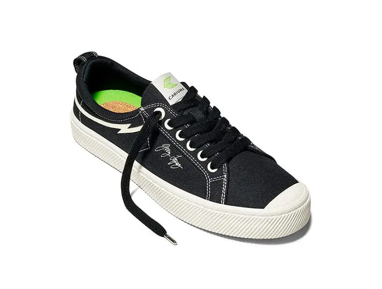 Zapatilla Cariuma Oca Low Hombre Negro - Image 2