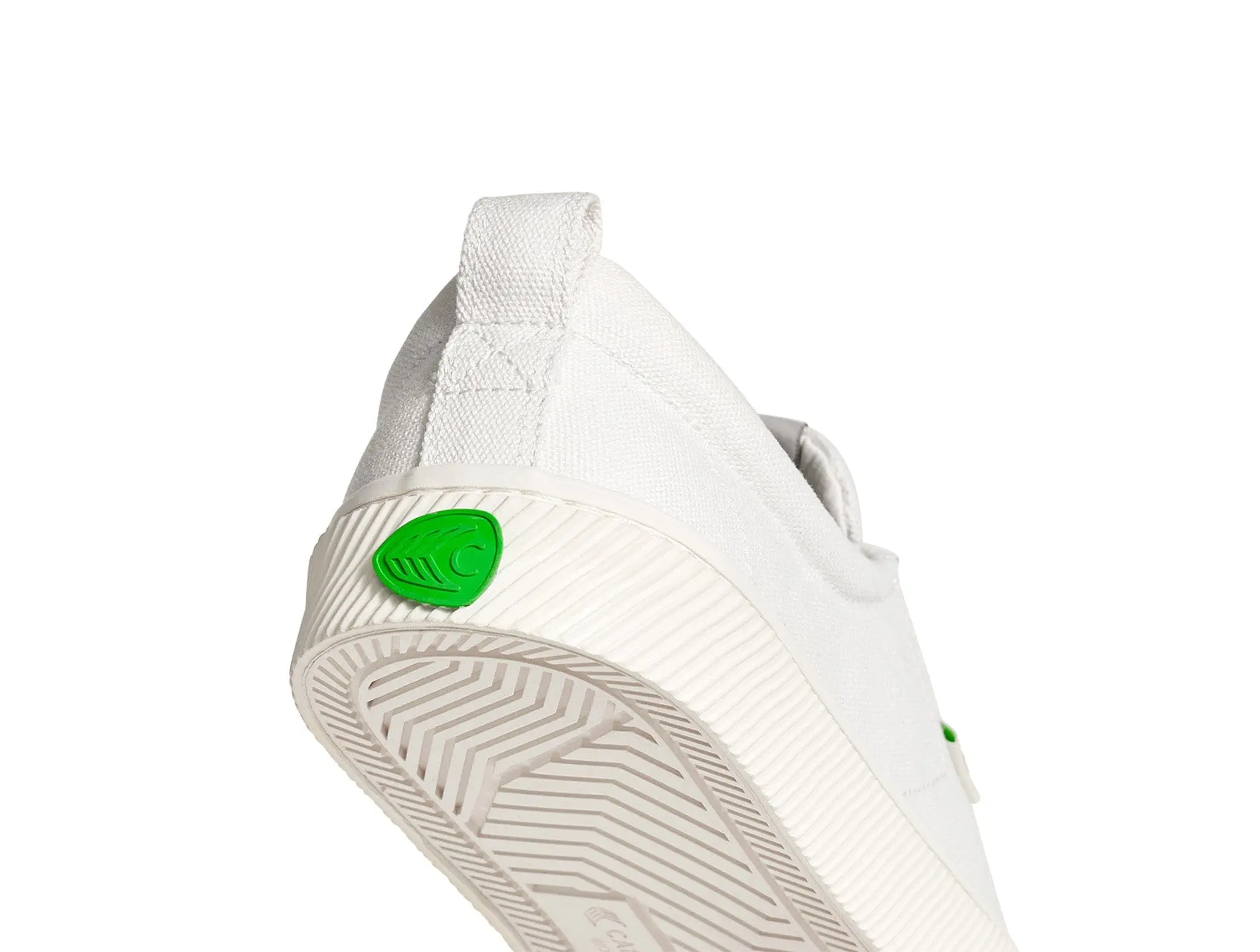 Zapatilla Cariuma Oca Mujer Blanco - Image 4