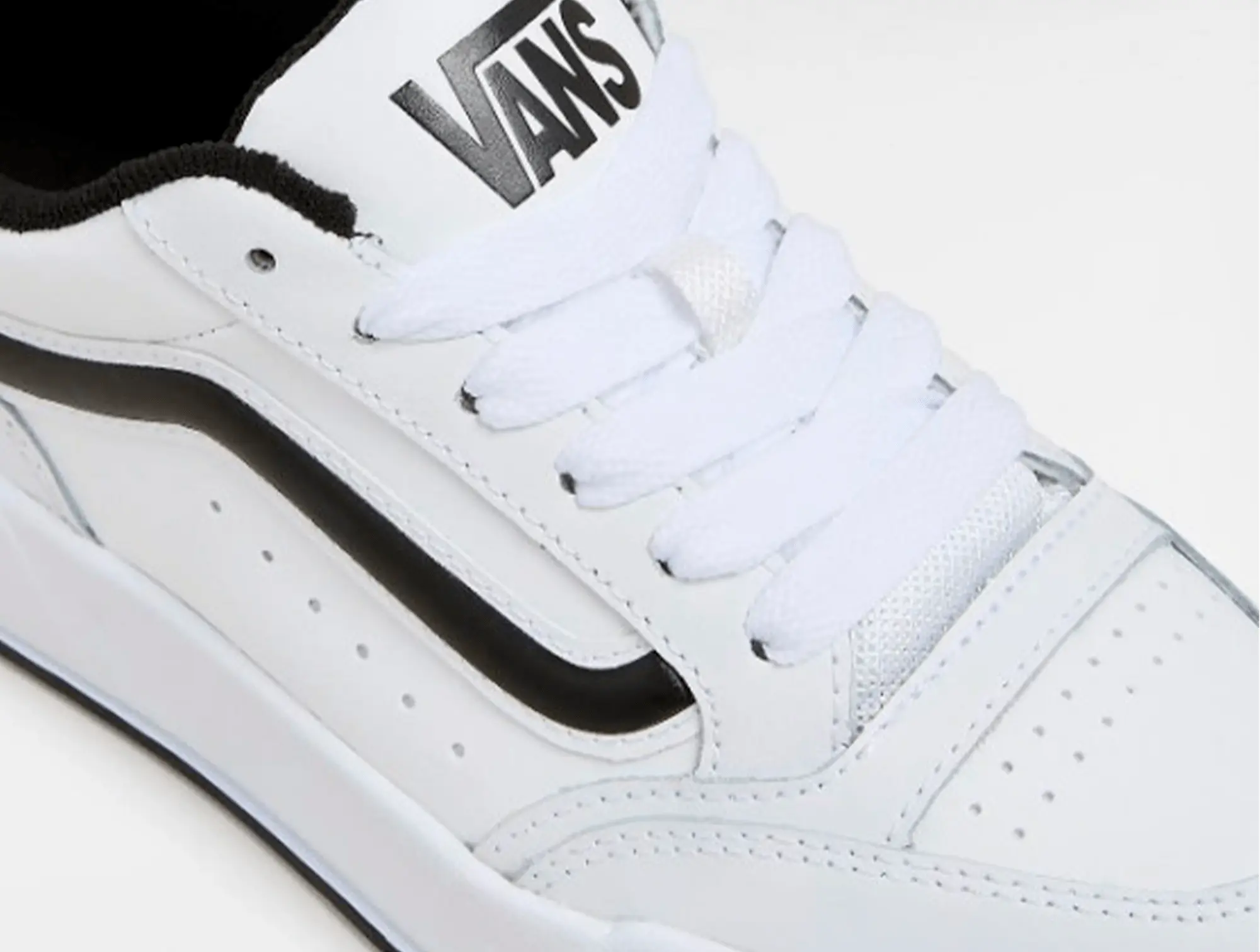 Zapatilla Vans Hylane Unisex Blanco - Image 3