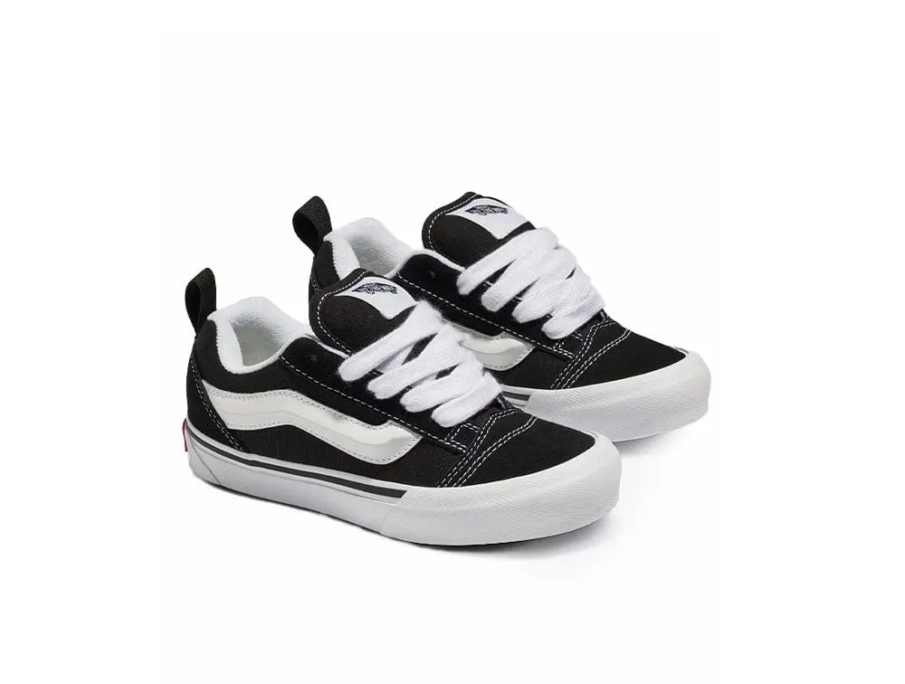Zapatilla Vans Knu Skool Niños Negro - Image 2