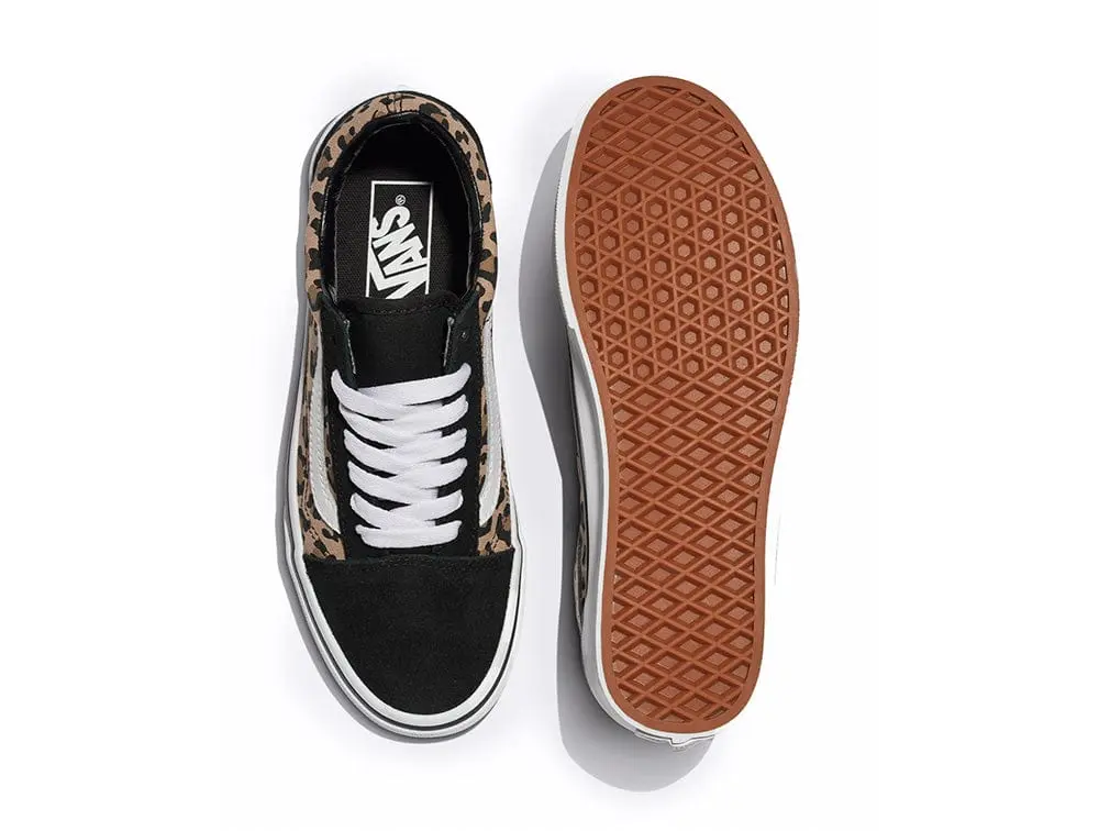 Zapatilla Vans Old Skool Mujer Negro - Image 4