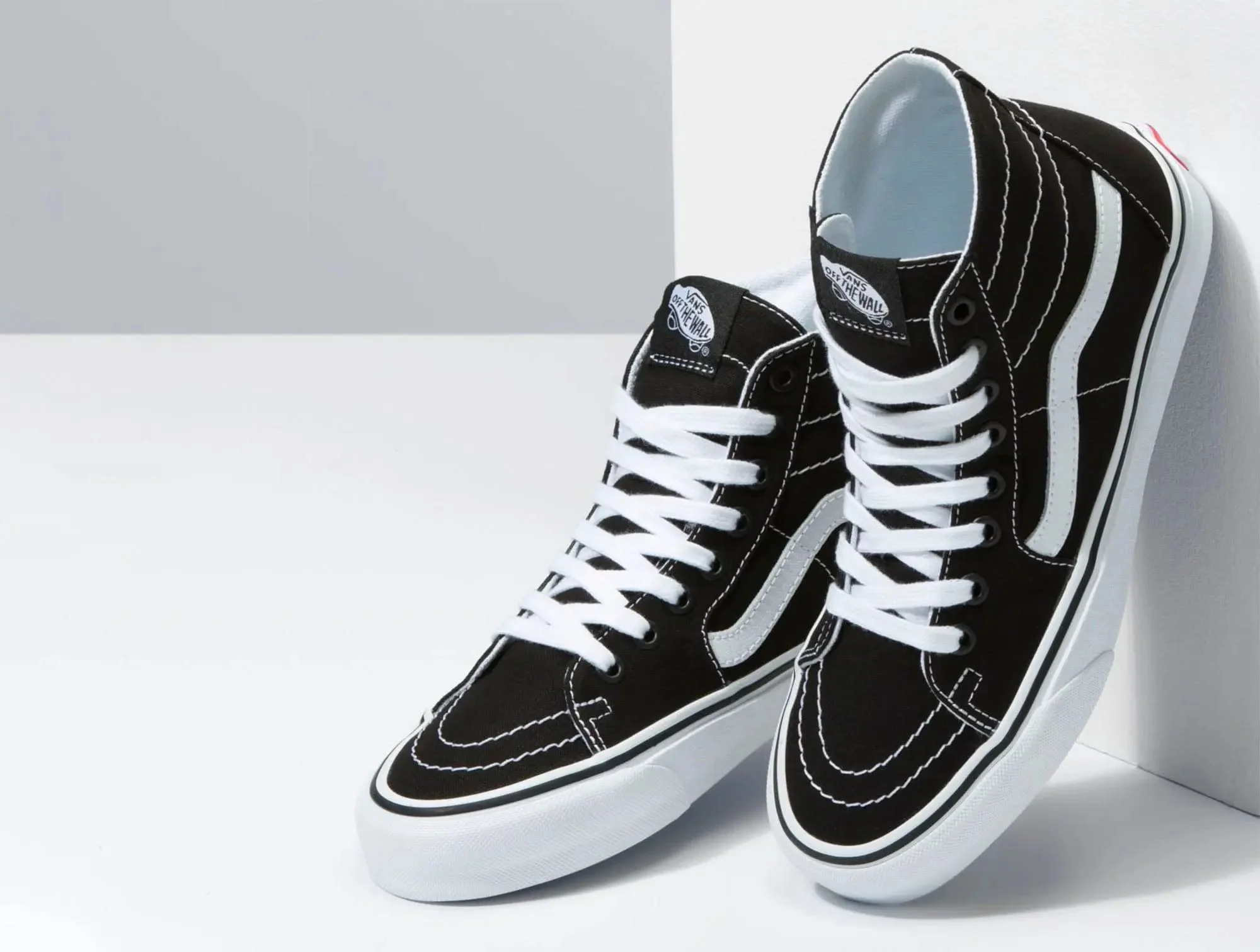 Zapatilla Vans Sk8-Hi Unisex Negro - Image 4