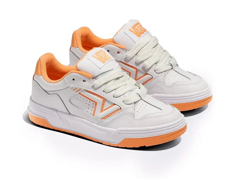 Zapatilla Vans Upland Unisex Blanco - Image 3