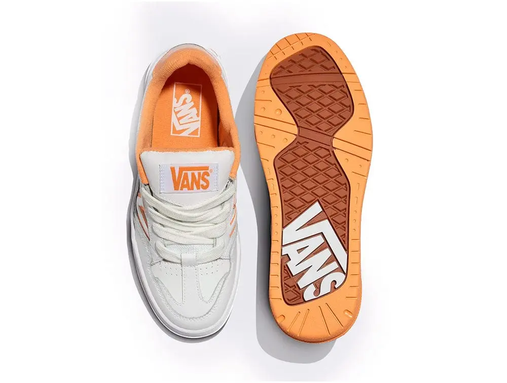 Zapatilla Vans Upland Unisex Blanco - Image 4