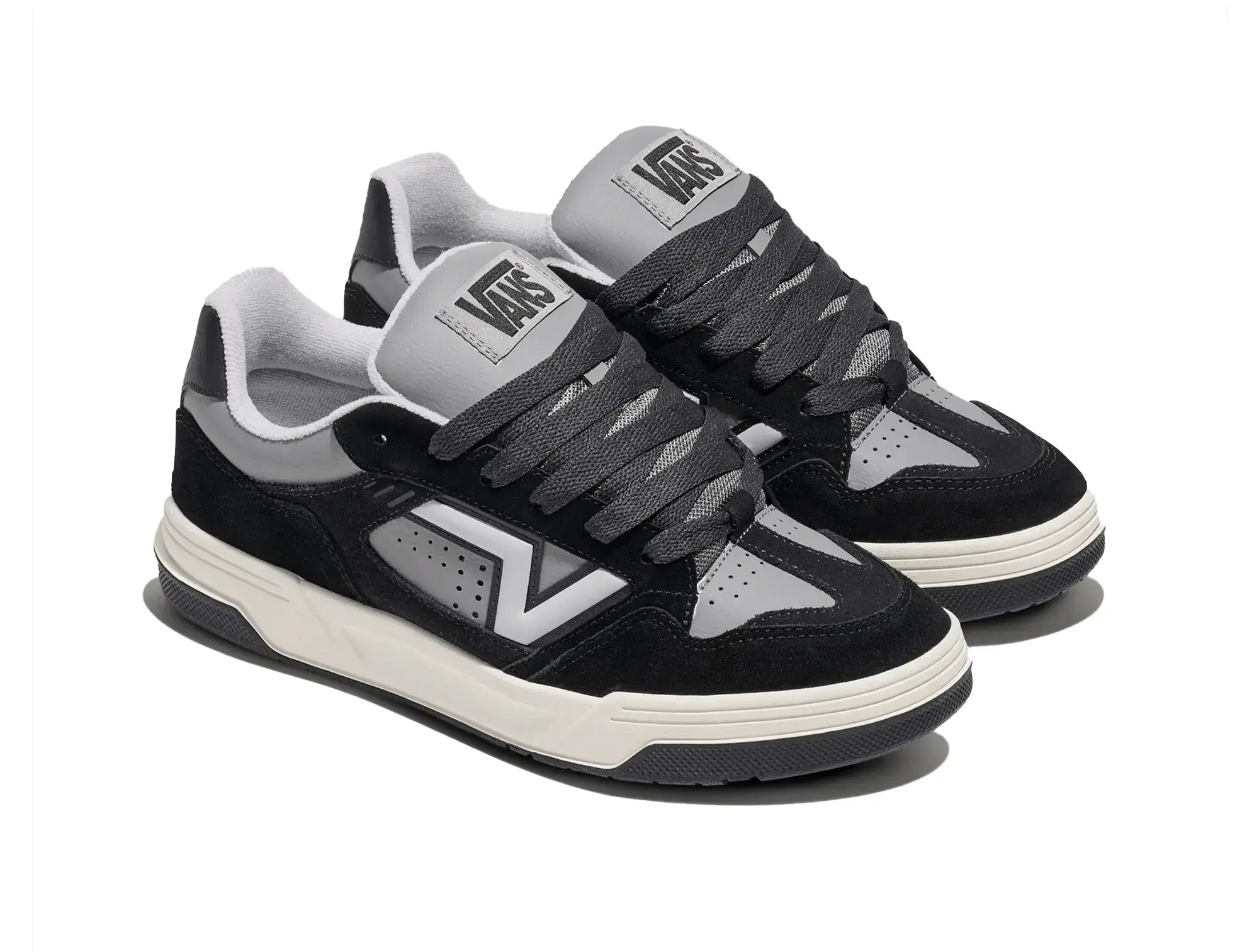 Zapatilla Vans Upland Unisex Negro - Image 2