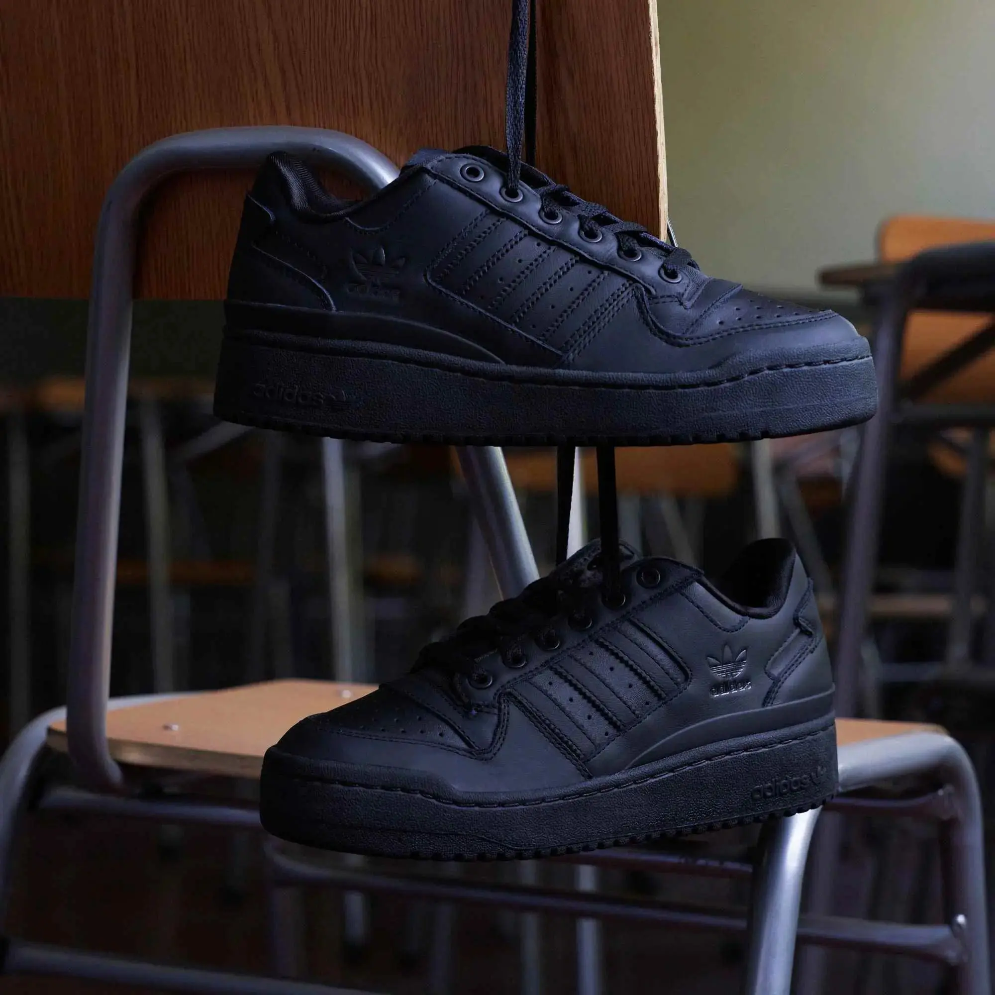 Zapatillas Adidas Forum Bold Stripes Mujer Mono Negro - Image 2
