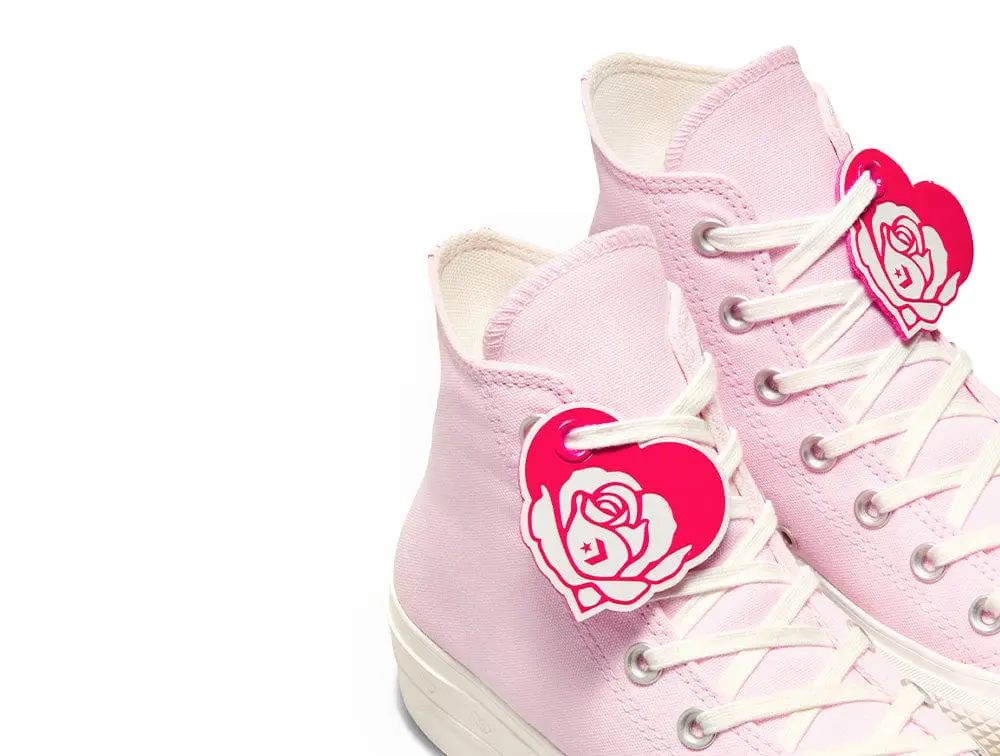 Zapatillas Converse Chuck Taylor All Star Lift (Hearts Valentine's Day) Mujer Rosado - Image 2