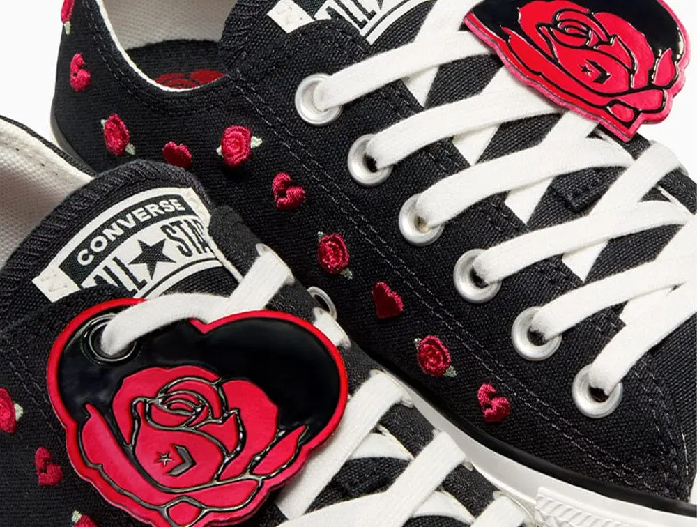 Zapatillas Converse Chuck Taylor (Roses Valentine's Day) Mujer Negro - Image 2