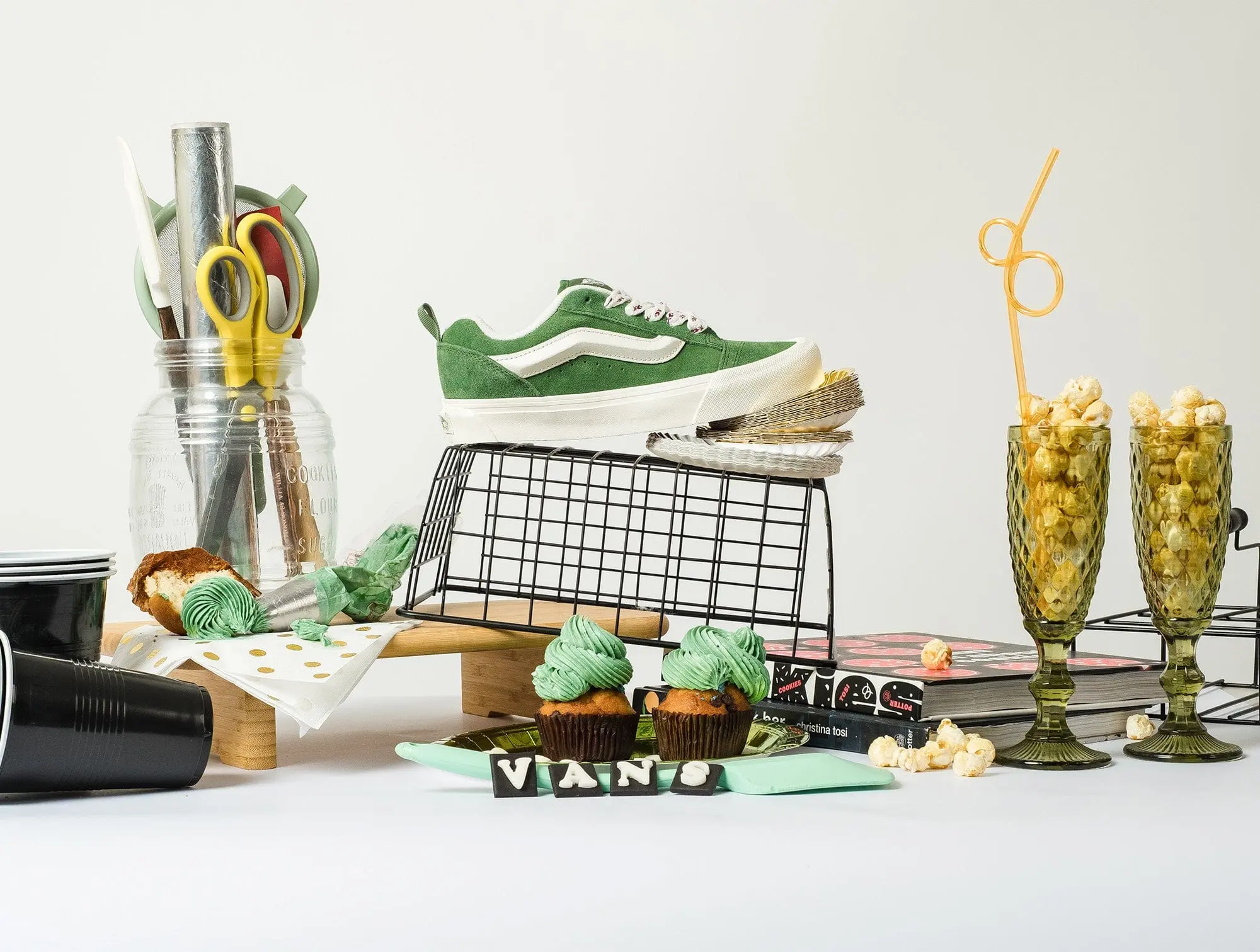 Zapatillas Vans Knu Skool Mujer Verde - Image 2